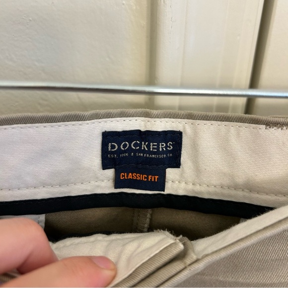 Dockers Classic Fit Khaki Pants W38 L34 Cotton Blend Stretch - Picture 4 of 12